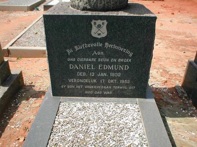 EDMUND Daniel 1932-1953