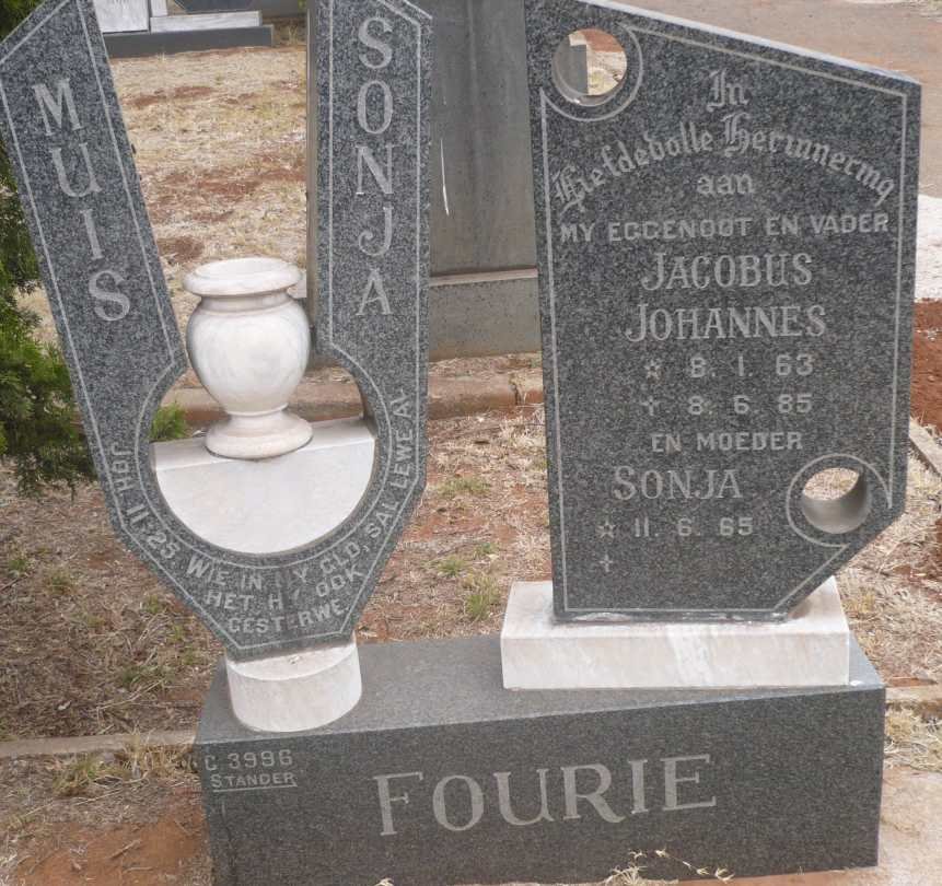 FOURIE Jacobus Johannes 1963-1985 &amp; Sonja 1965-
