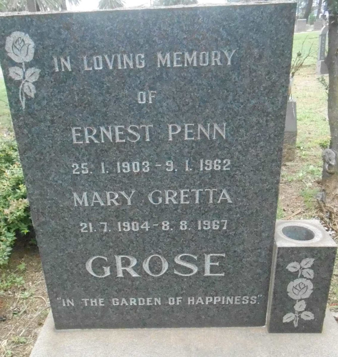 GROSE Ernest Penn 1903-1962 &amp; Mary Gretta 1904-1967