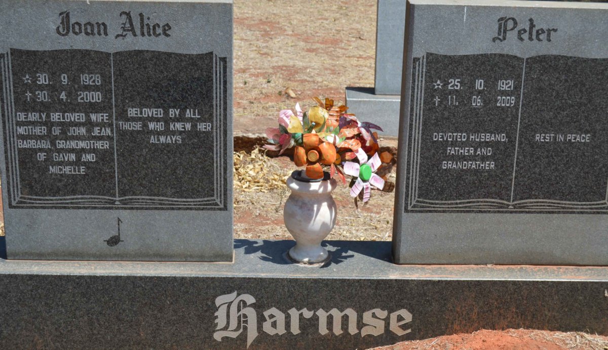 HARMSE Peter 1921-2009 :: HARMSE Joan Alice 1928-2000