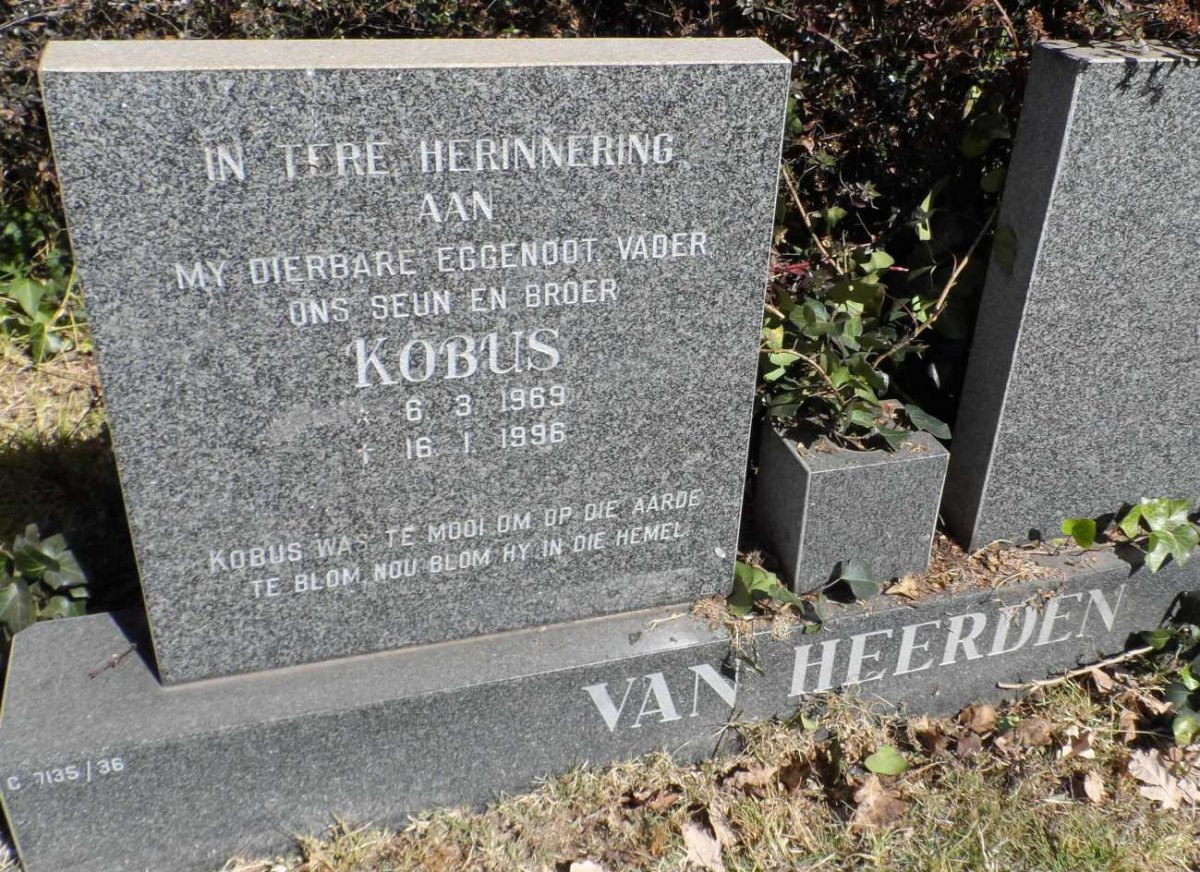 HEERDEN Kobus, van 1969-1996