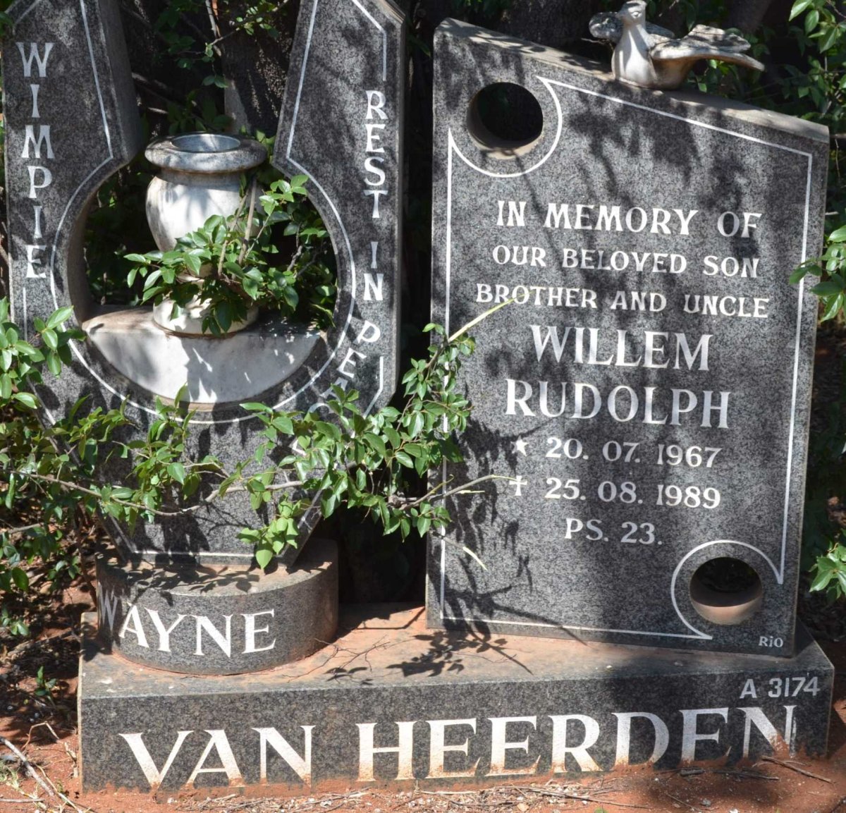 HEERDEN Willem Rudolph, van 1967-1989