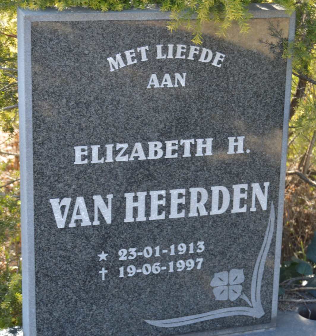 HEERDEN Elizabeth H., van 1913-1997