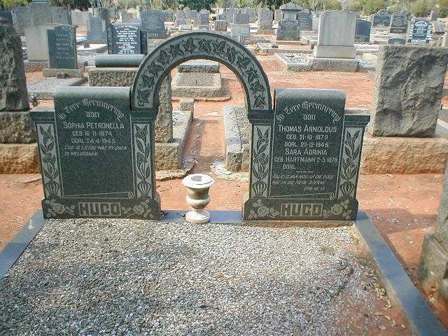 HUGO Sophia Petronella 1874-1945 :: HUGO Thomas Arnoldus 1879-1945 &amp; Sara Adrinia HARTMANN 1878-