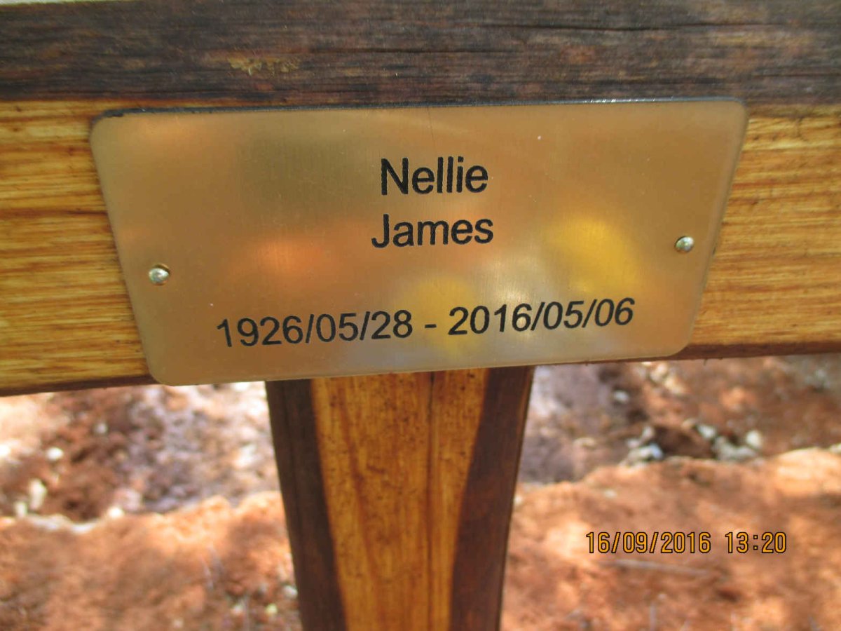 JAMES Nellie 1926-2016