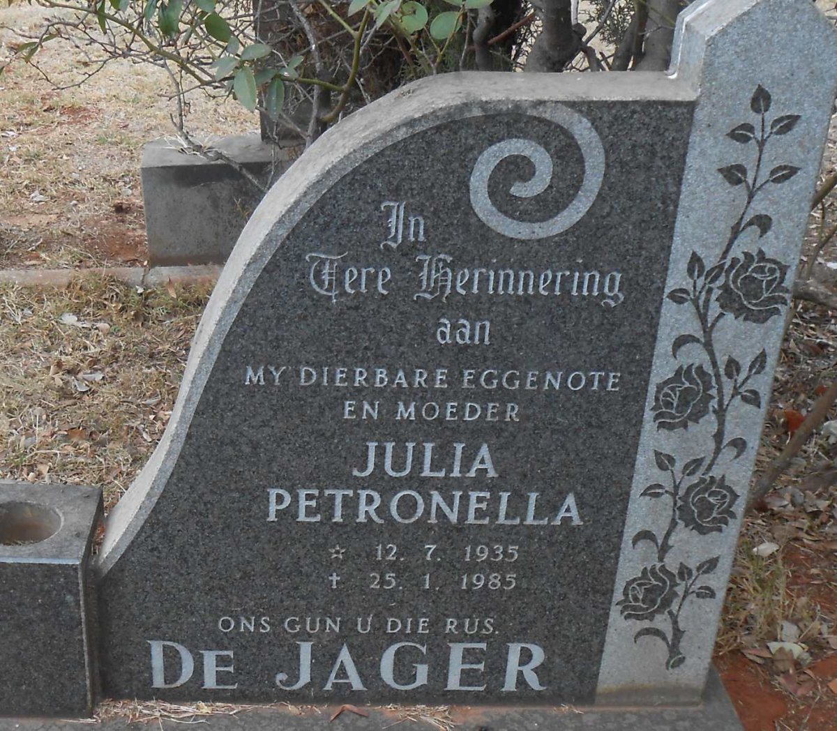 JAGER Julia Petronella, de 1935-1985