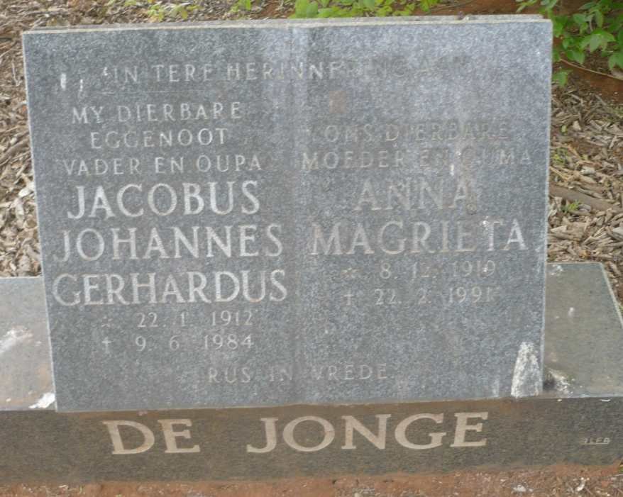 JONGE Jacobus Johannes Gerhardus, de 1912-1984 &amp; Anna Magrieta 1910-1991