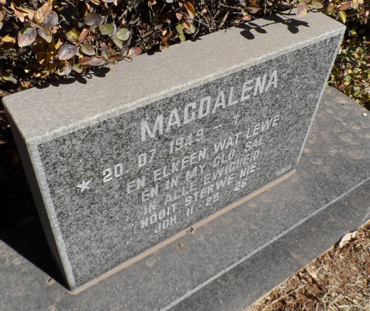 JOUBERT Magdalena 1949-