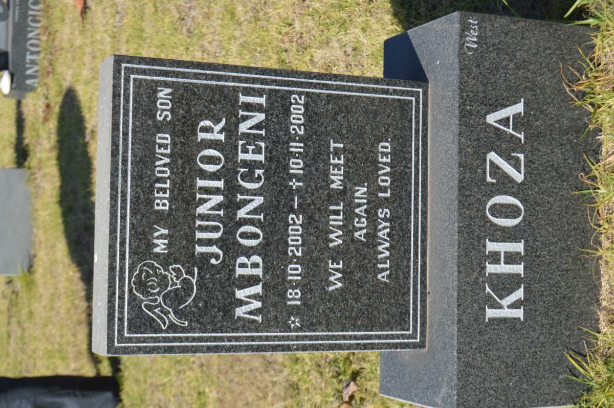 KHOZA Junior Mbongeni 2002-2002