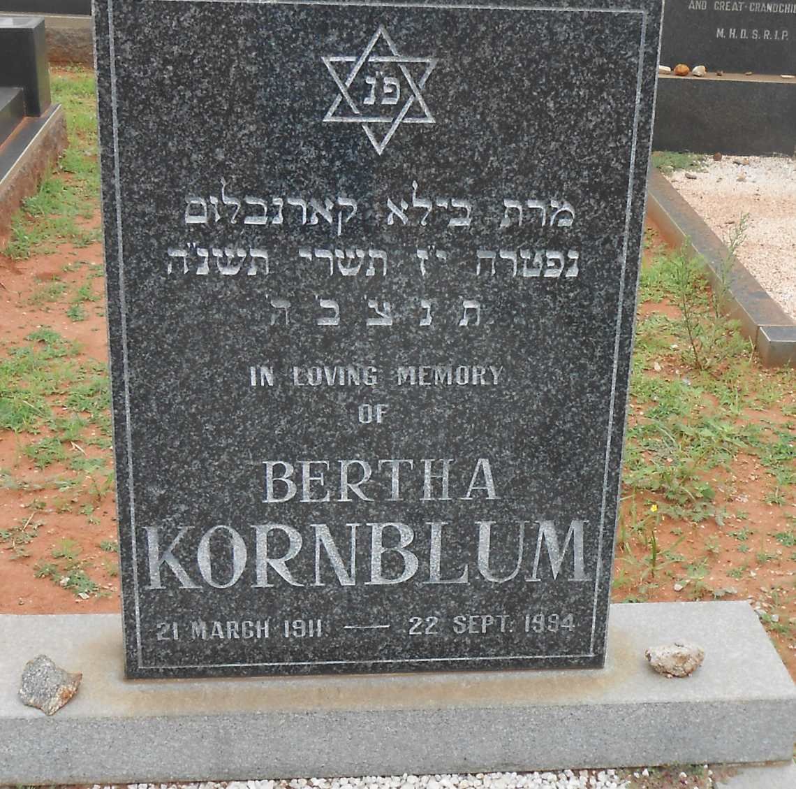 KORNBLUM Bertha 1911-1994