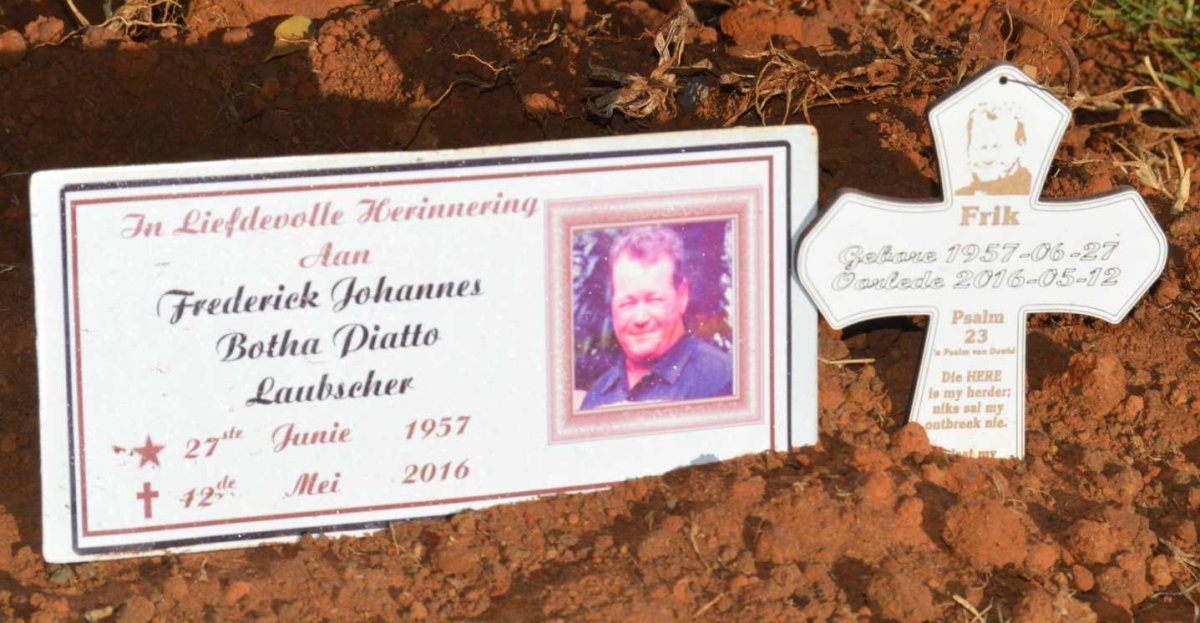 LAUBSCHER Frederick Johannes Botha Piatto 1957-2016