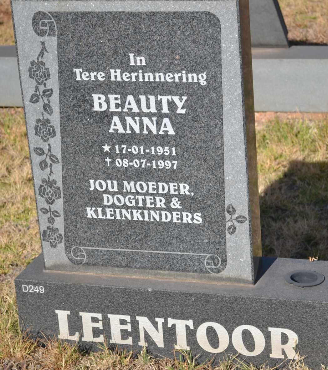 LEENTOOR Beauty Anna 1951-1997