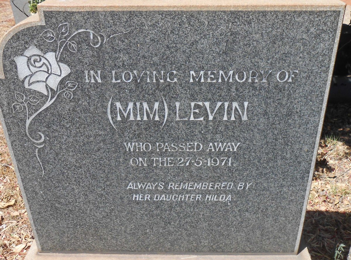 LEVIN Mim -1971