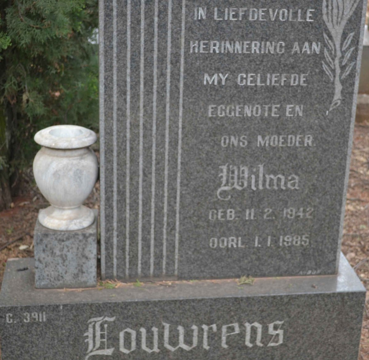 LOUWRENS Wilma 1942-1985