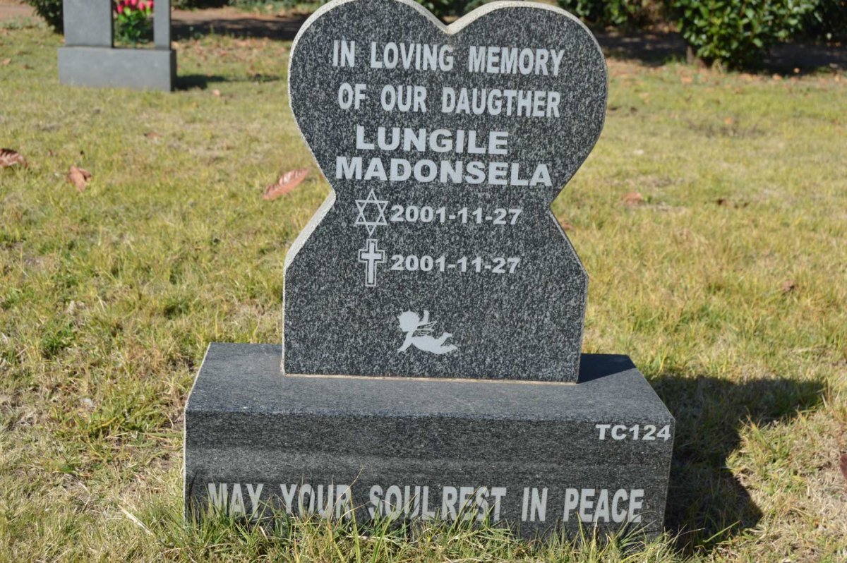 MADONSELA Lungile 2001-2001
