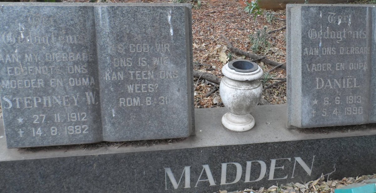 MADDEN Daniel 1913-1990 &amp; Stephney W. 1912-1982