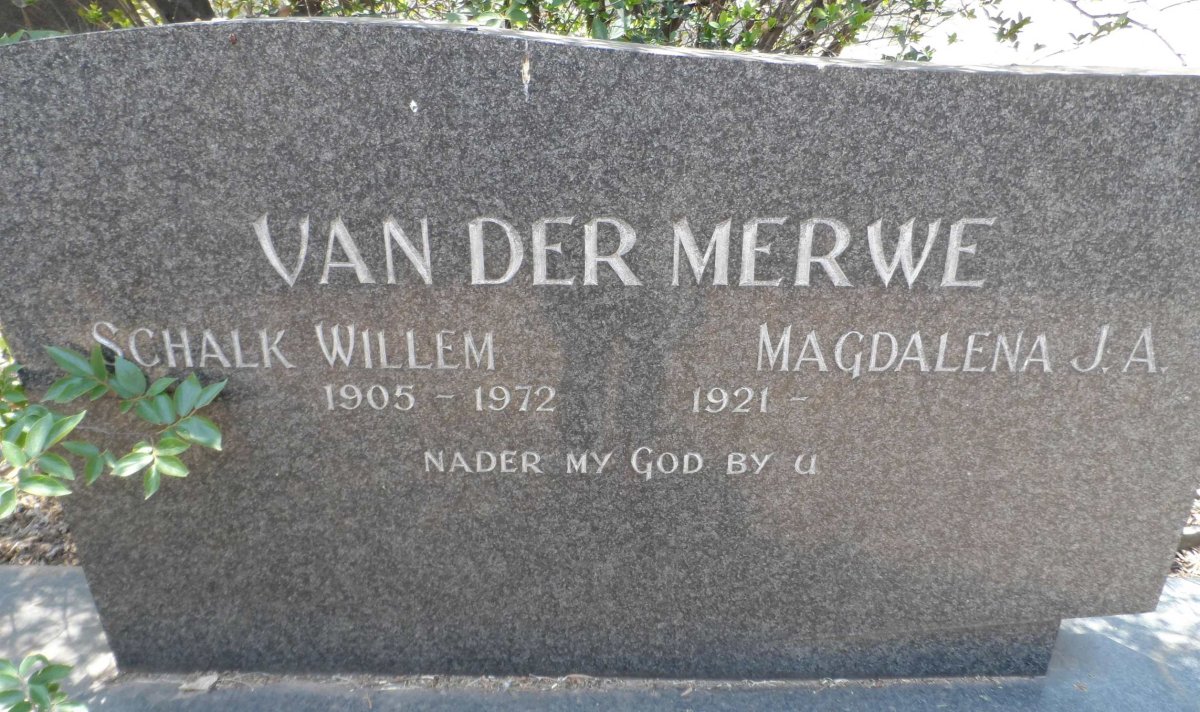 MERWE Schalk Willem, van der 1905-1972 &amp; Magdalena J.A. 1921-
