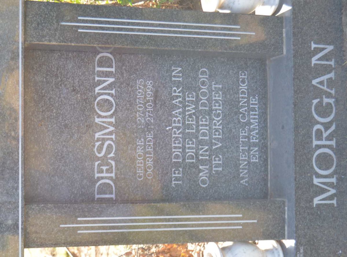 MORGAN Desmond 1975-1998