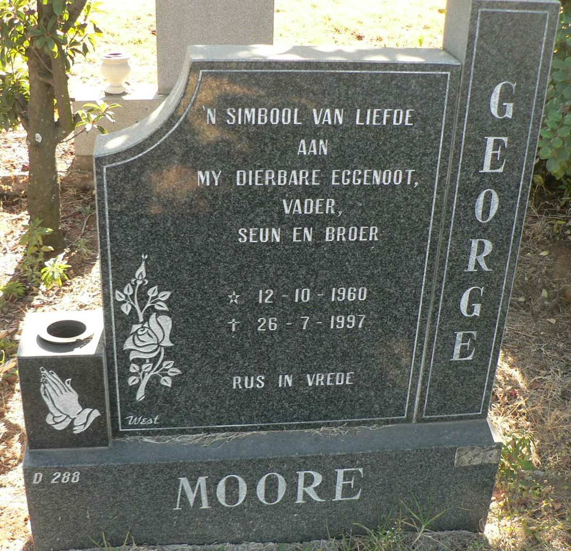 MOORE George 1960-1997