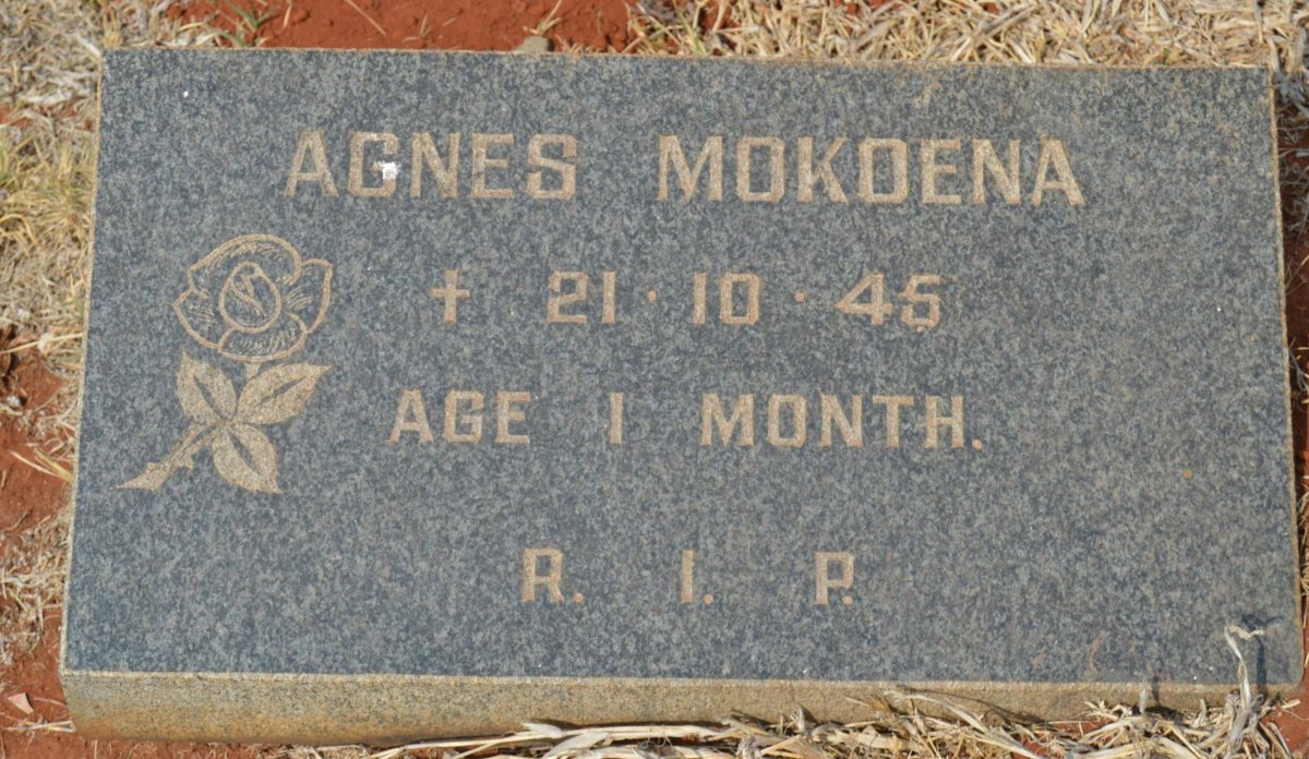 MOKOENA Agnes -1945