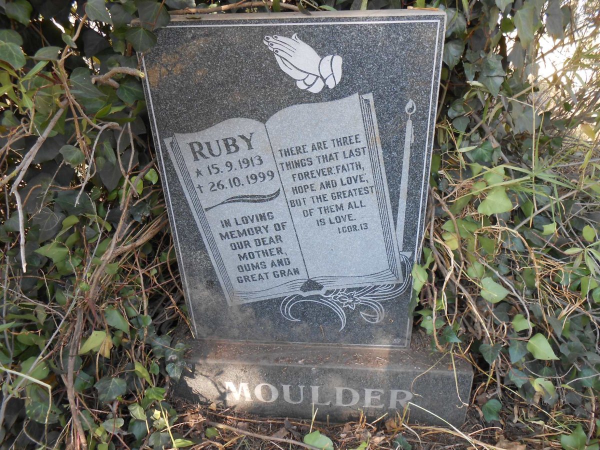 MOULDER Ruby 1913-1999