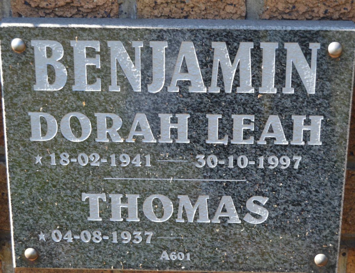 BENJAMIN Thomas 1937- &amp; Dorah Leah 1941-1997