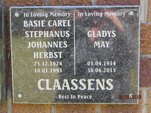 CLAASSENS Basie Carel Stephanus Johannes Herbst 1924-1993 &amp; Gladys May 1934-2015