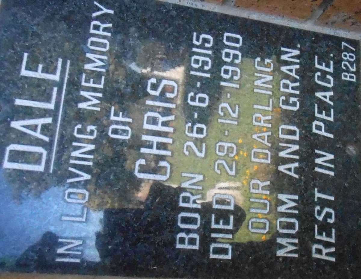 DALE Chris 1915-1990