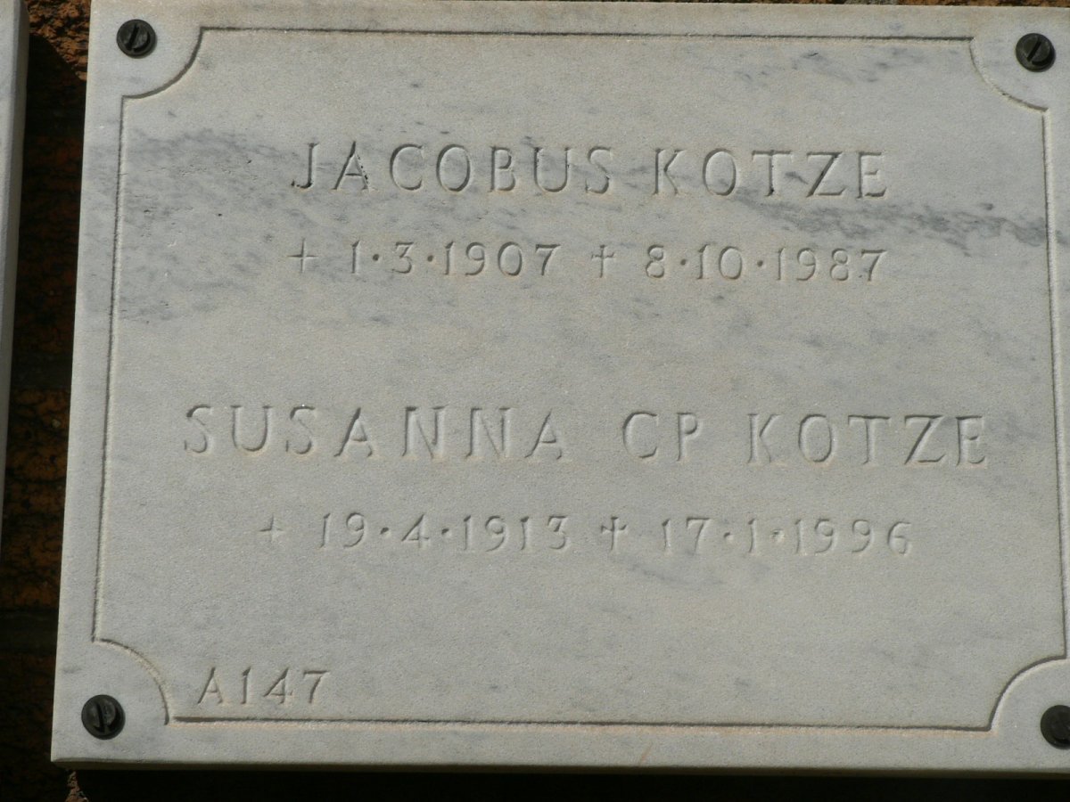 KOTZE Jacobus 1907-1987 &amp; Susanna C.P. 1913-1996