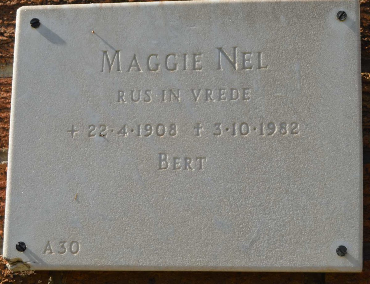 NEL Maggie 1908-1982