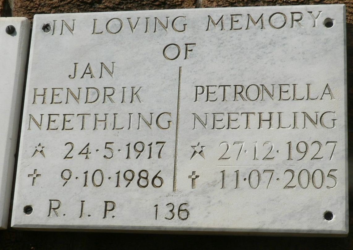 NEETHLING Jan Hendrik 1917-1986 &amp; Petronella 1927-2005