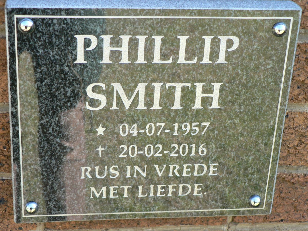 SMITH Phillip 1957-2016