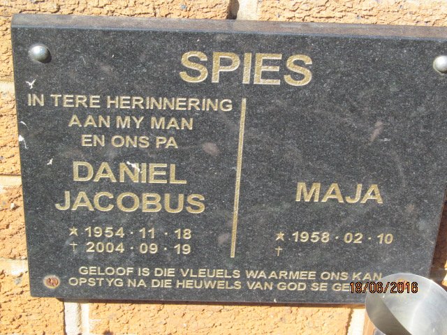 SPIES Daniel Jacobus 1954-2004 &amp; Maja 1958-