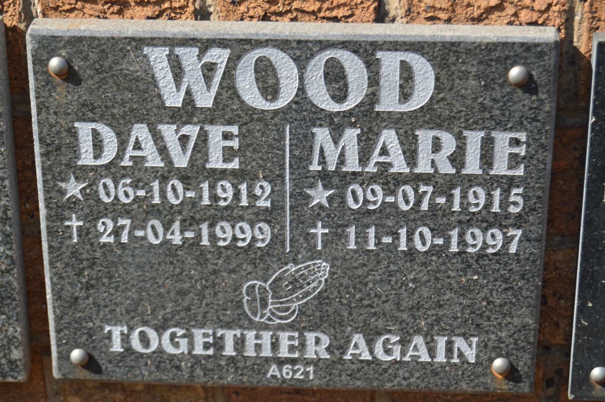 WOOD Dave 1912-1999 &amp; Marie 1915-1997