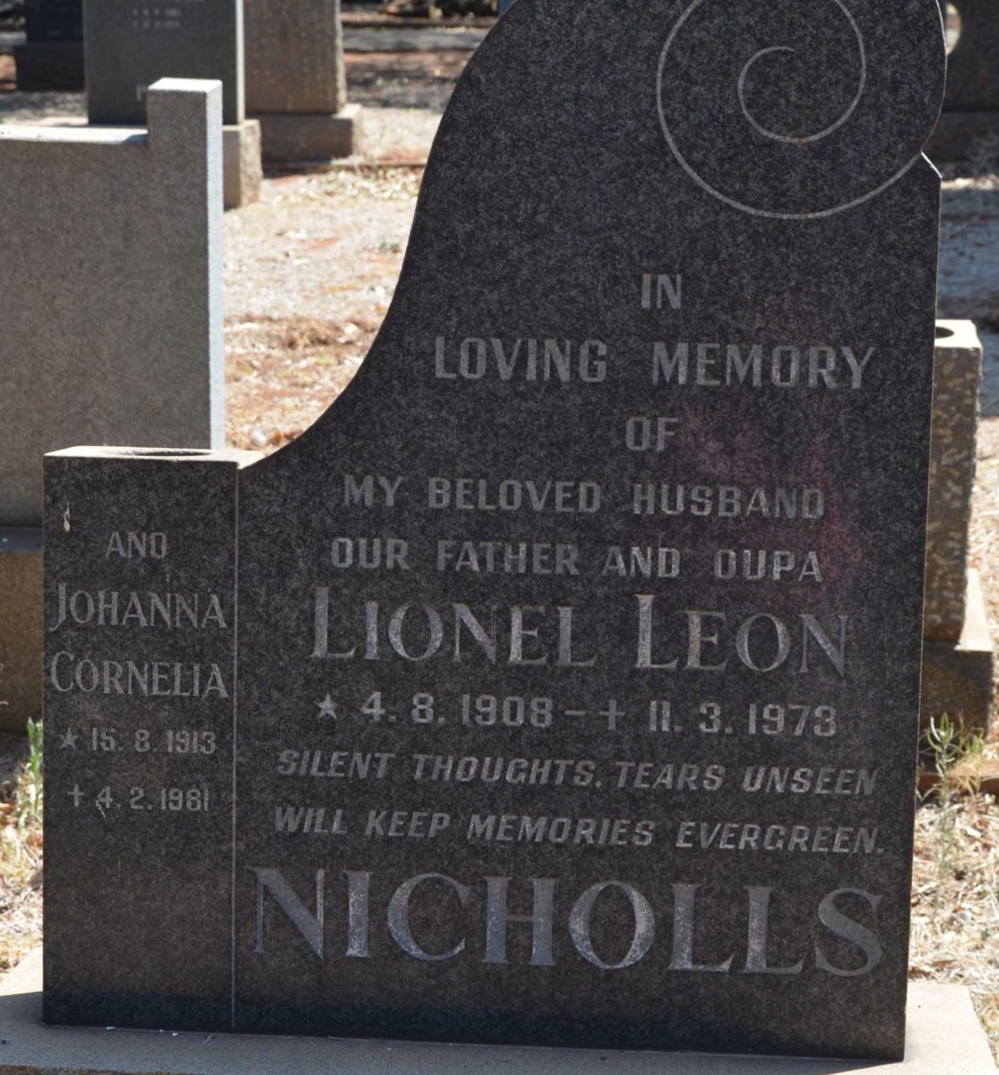 NICHOLLS Lionel Leon 1908-1973 &amp; Johanna Cornelia 1913-1981