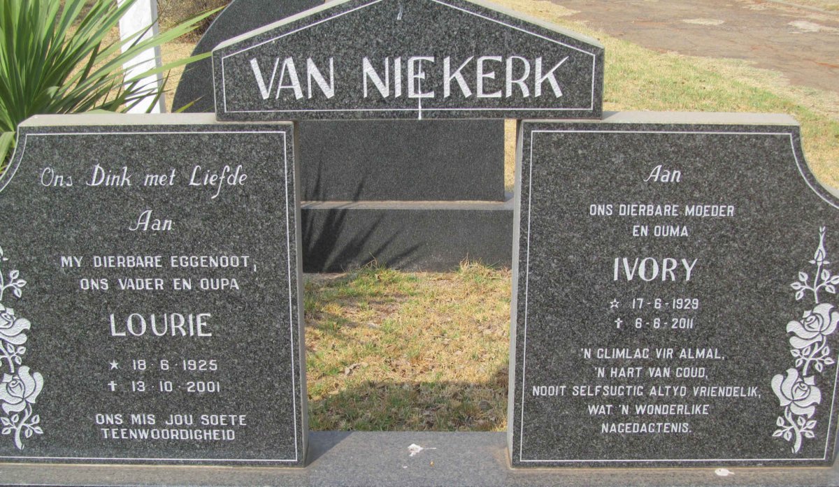 NIEKERK Lourie, van 1925-2001 &amp; Ivory 1929-2011