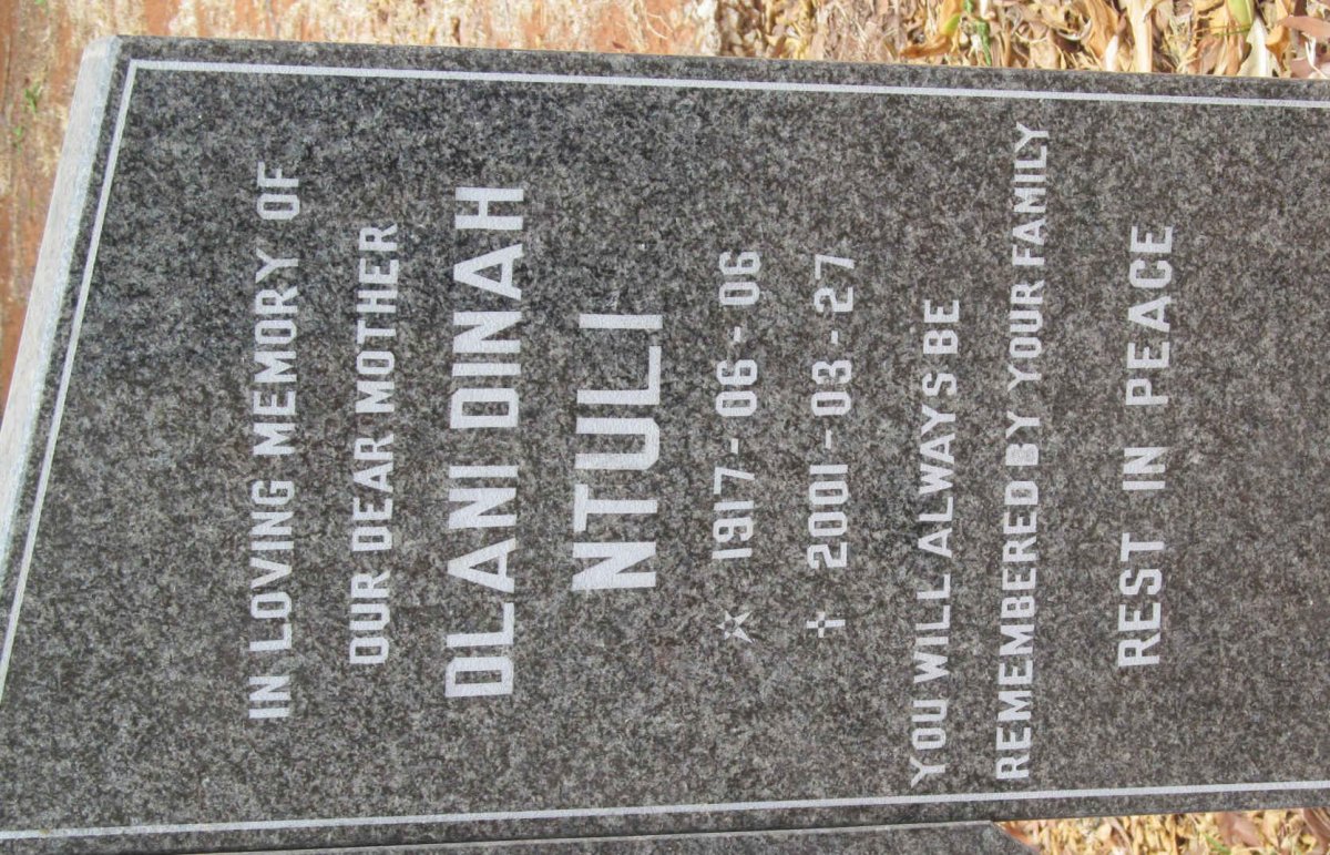 NTULI Dlani Dinah 1917-2001