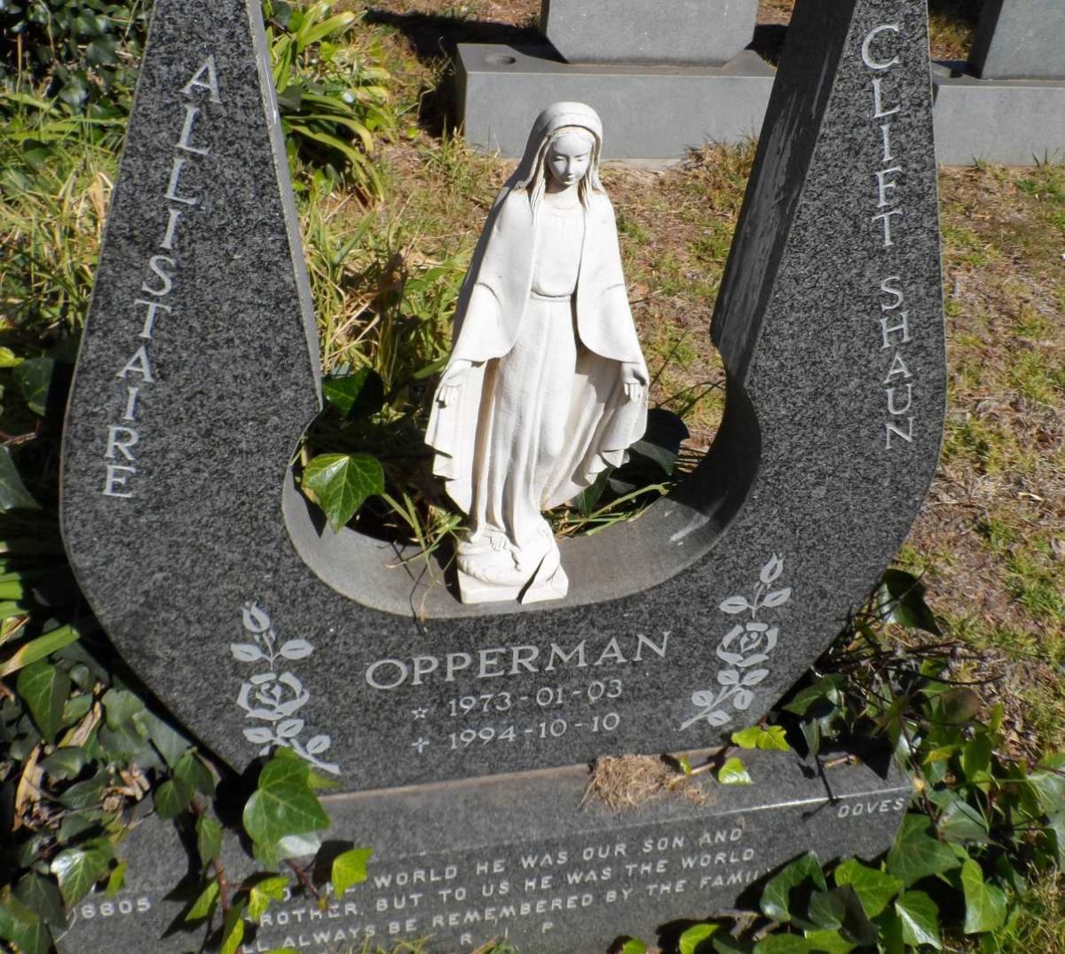 OPPERMAN Allistaire Clift Shaun 1973-1994