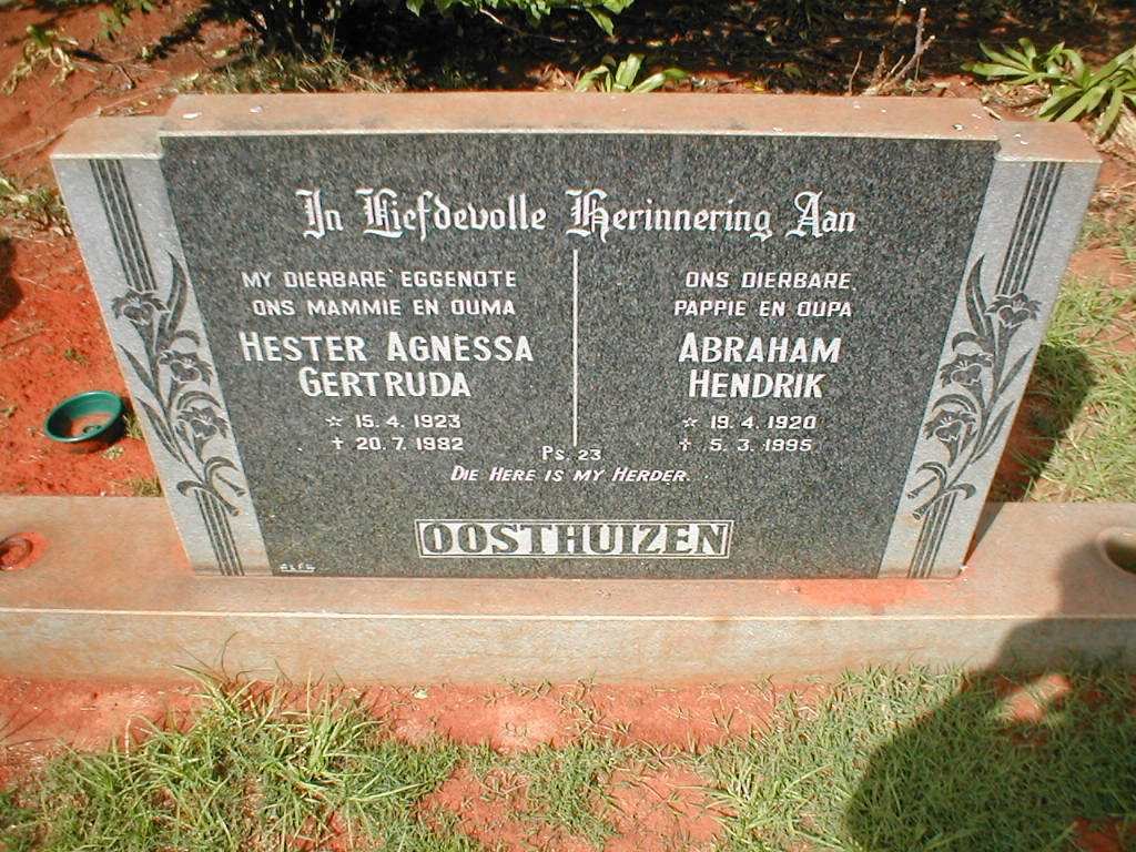 OOSTHUIZEN Abraham Hendrik 1920-1995 &amp; Hester Agnessa Getruida 1923-1982