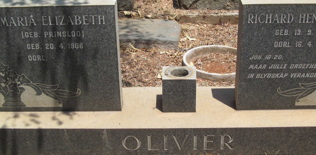 OLIVIER Richard Henry James 1903-1966 &amp; Maria Elizabeth PRINSLOO 1906-