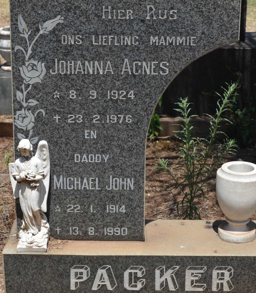PACKER Michael John 1914-1990 &amp; Johannes Agnes 1924-1976