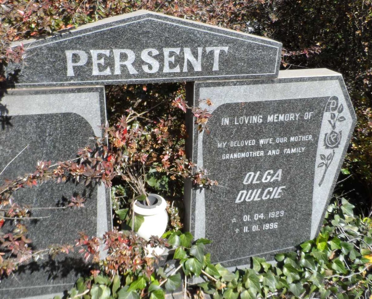 PERSENT Olga Dulcie 1929-1996