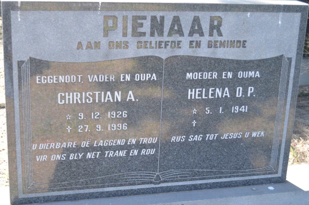 PIENAAR Christian A. 1926-1996 &amp; Helena D.P. 1941-