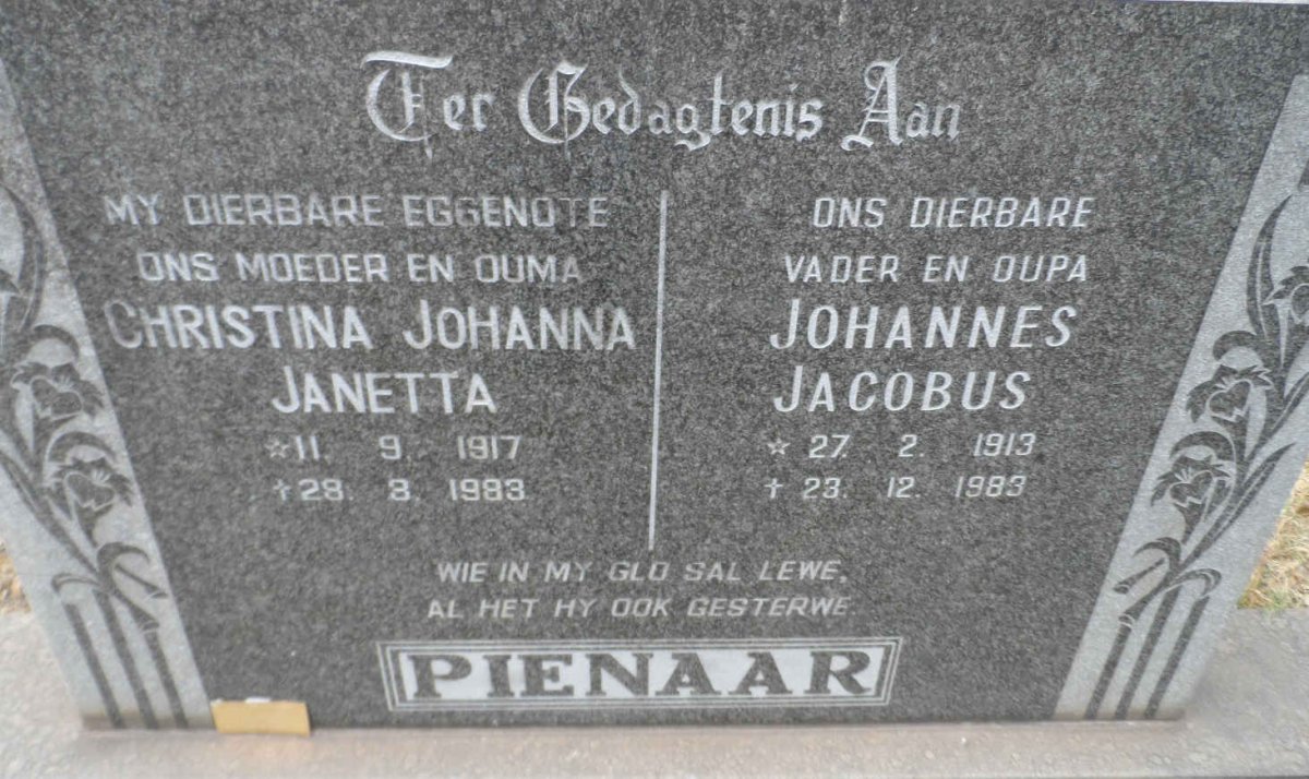 PIENAAR Johannes Jacobus 1913-1983 &amp; Christina Johanna Janetta 1917-1983