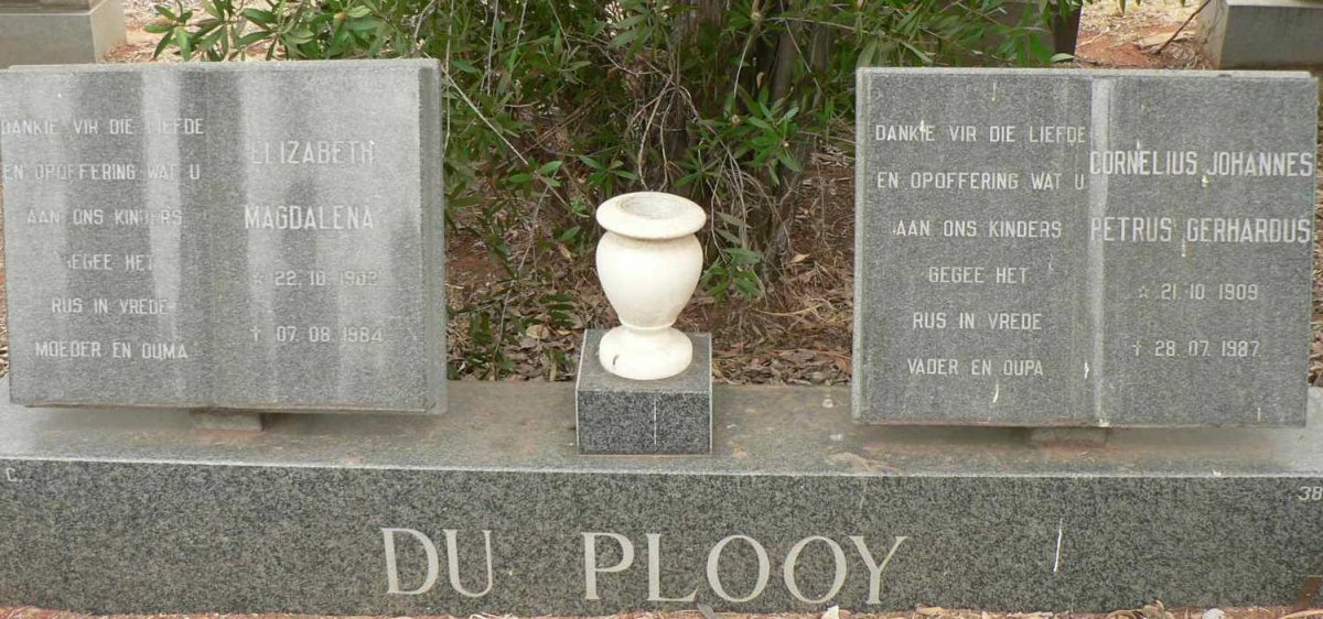 PLOOY Cornelius Johannes Petrus Gerhardus, du 1909-1987 &amp; Elizabeth Magdalena 1903-1984