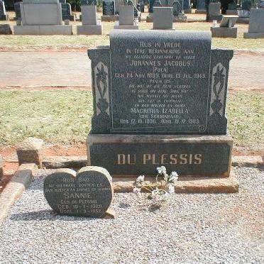 PLESSIS Johannes Jacobus, du 1889-1949 &amp; Magritha Izabella, du nee SCHOONRAAD 1898-1983 :: ? Sannie nee DU PLESSIS 1928-1957