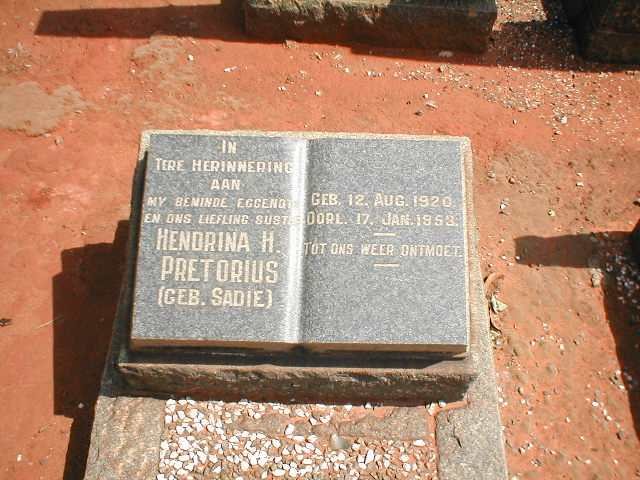 PRETORIUS Hendrina H. nee SADIE 1920-1953