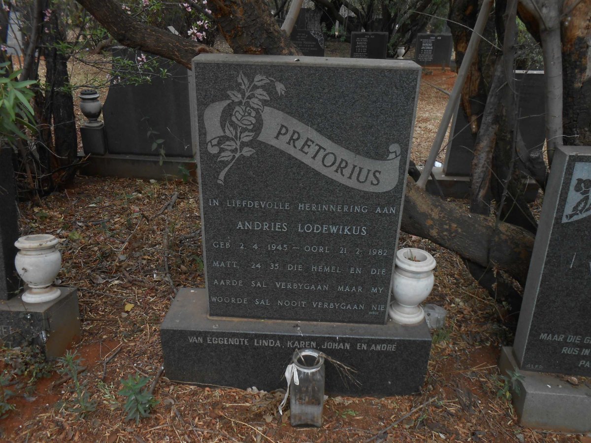 PRETORIUS Andries Lodewikus 1945-1982
