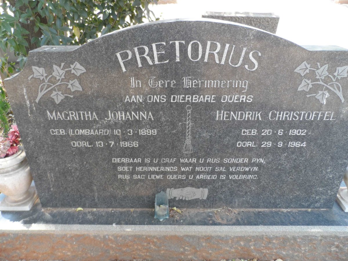 PRETORIUS Hendrik Christoffel 1902-1964 &amp; Magritha Johanna LOMBAARD 1899-1966