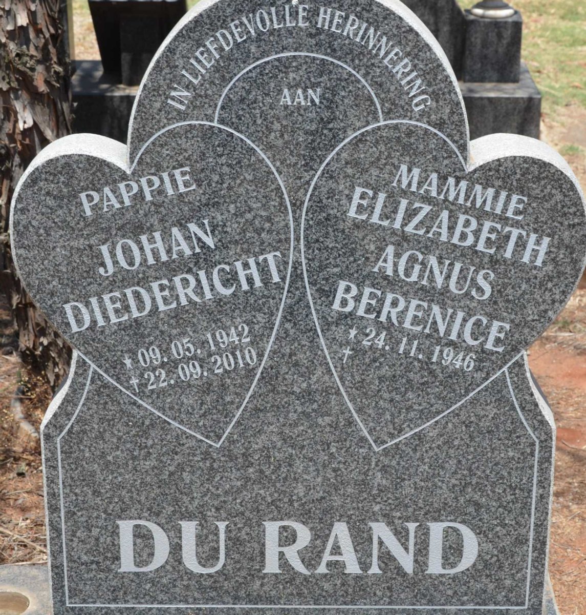 RAND Johan Diedericht, du 1942-2010 &amp;&amp; Elizabeth Agnes Bernice 1946-